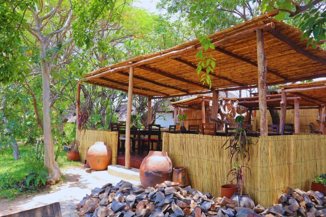 Mgoza Lodge Cape Maclear Extérieur photo
