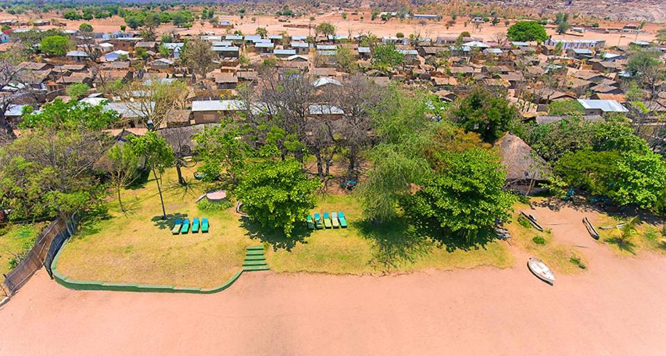 Mgoza Lodge Cape Maclear Extérieur photo